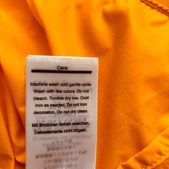 Smartwool Womens Vest Merino Sport Mango Sorbet Ultra Lite Large - Picture 10 of 14